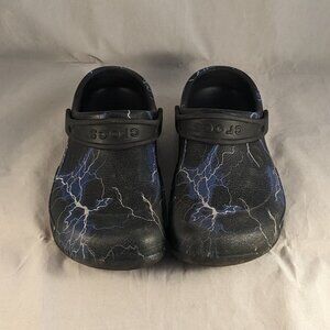 CROCS, Unisex Clog - M 7, W 9, Bistro Graphic, Blue Lightening, Pre-owned